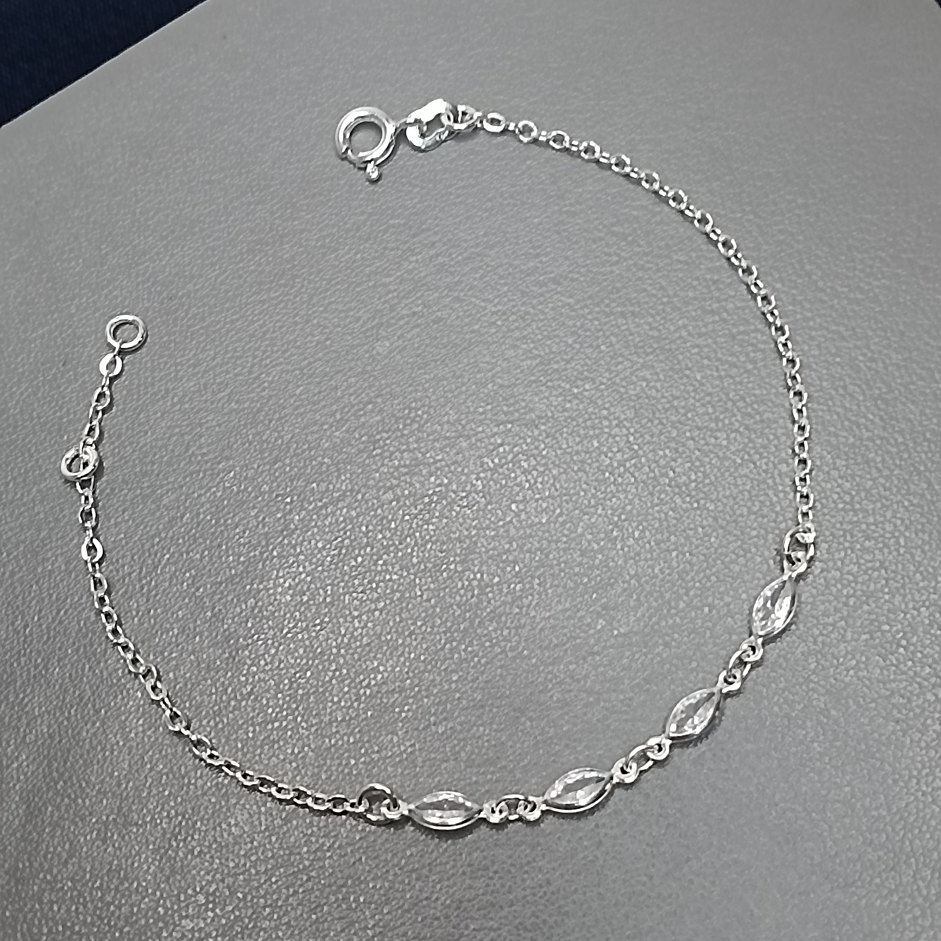 Pulseira De Prata 4 Zirconias Navete Meio Cod:PU-48