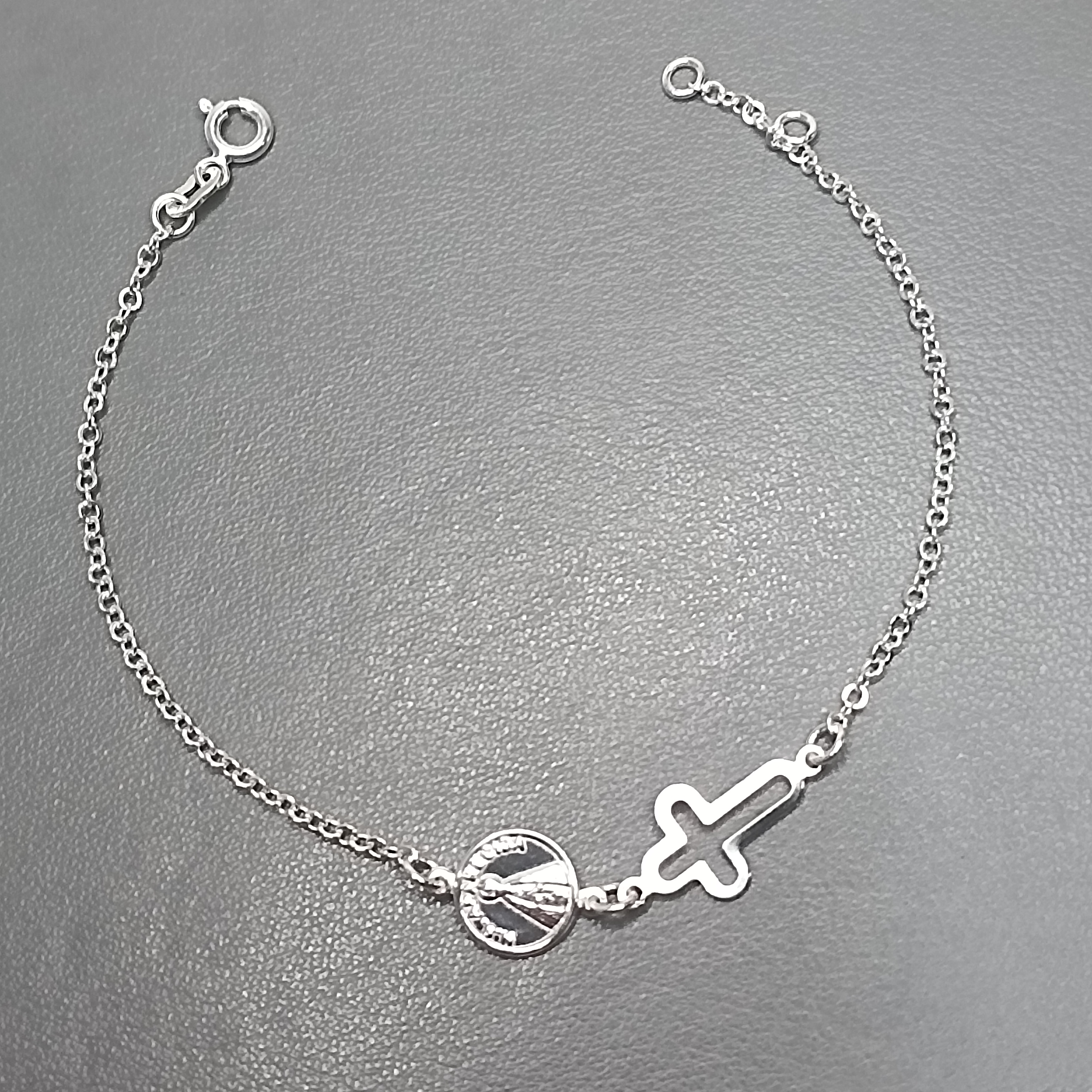 Pulseira De Prata Montagem Medalha De Nossa Senhora Aparecida E Cruz Vazada Meio Cod:PU-126