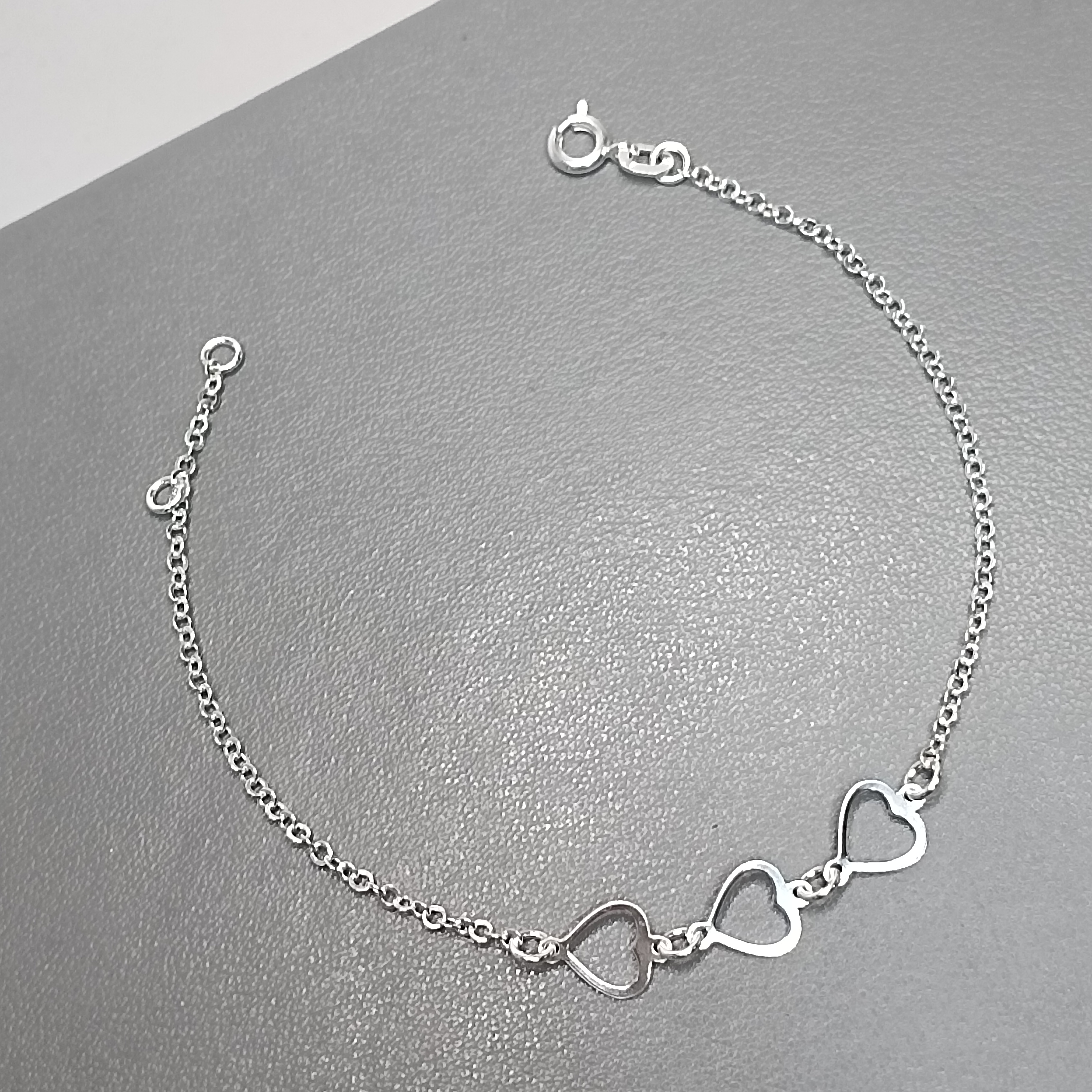 Pulseira De Prata Montagem 3 Corações Vazados Meio Cod:PU-145