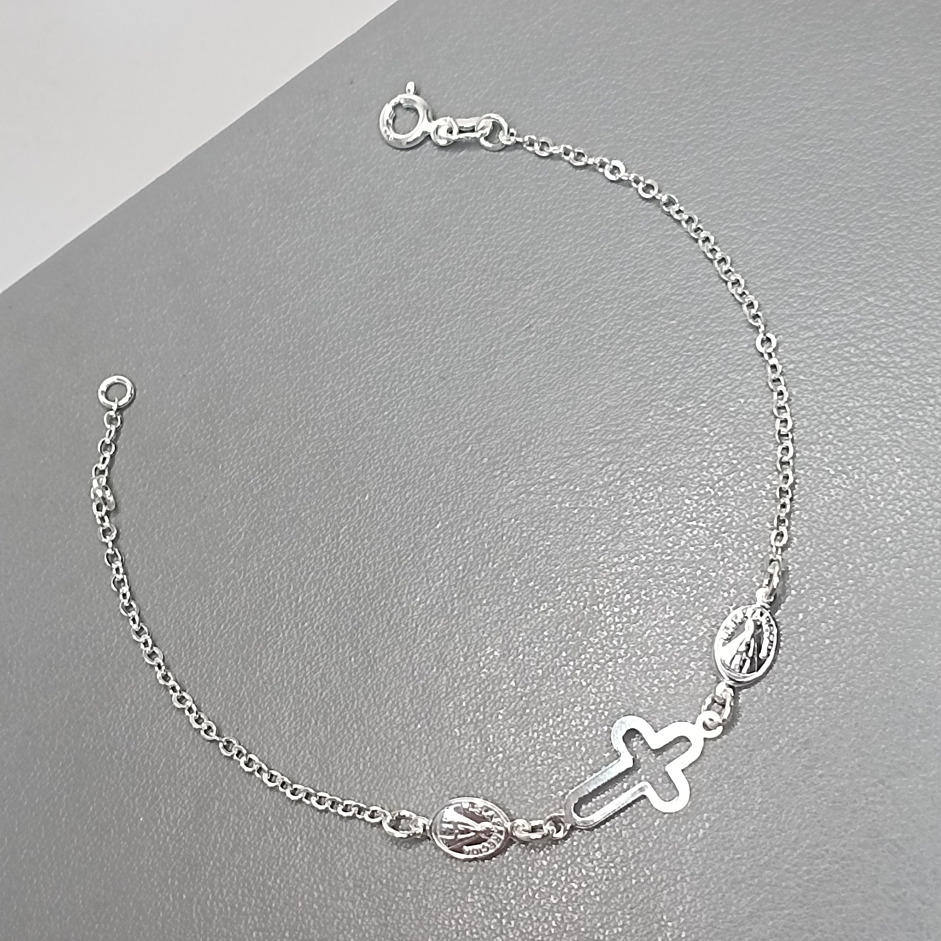 Pulseira De Prata Montagem 2 Medalha De Nossa Senhora Aparecida Cruz Vazada Meio Cod:PU-127