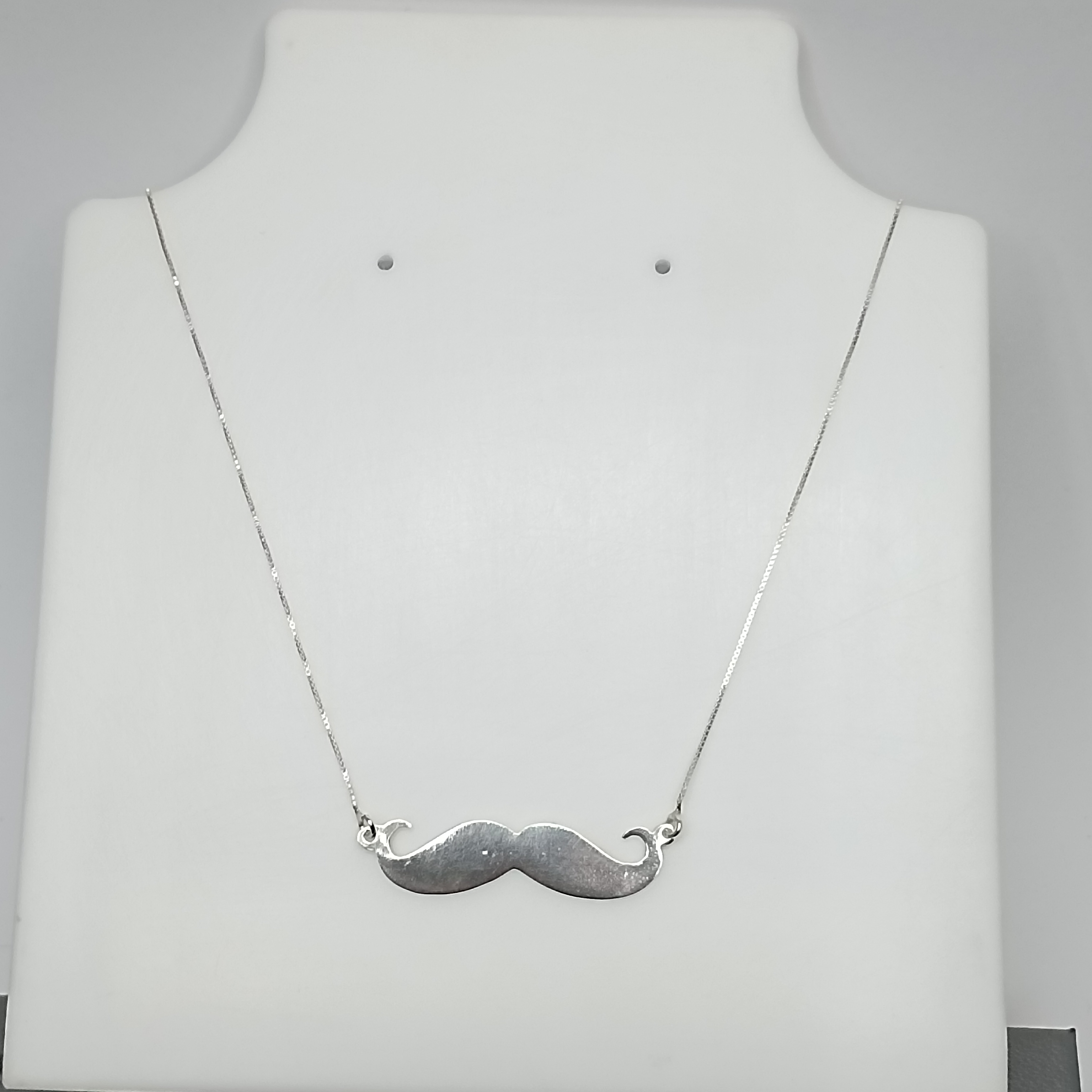 Gargantilha De Prata Bigode 45cm Cod:G3-04