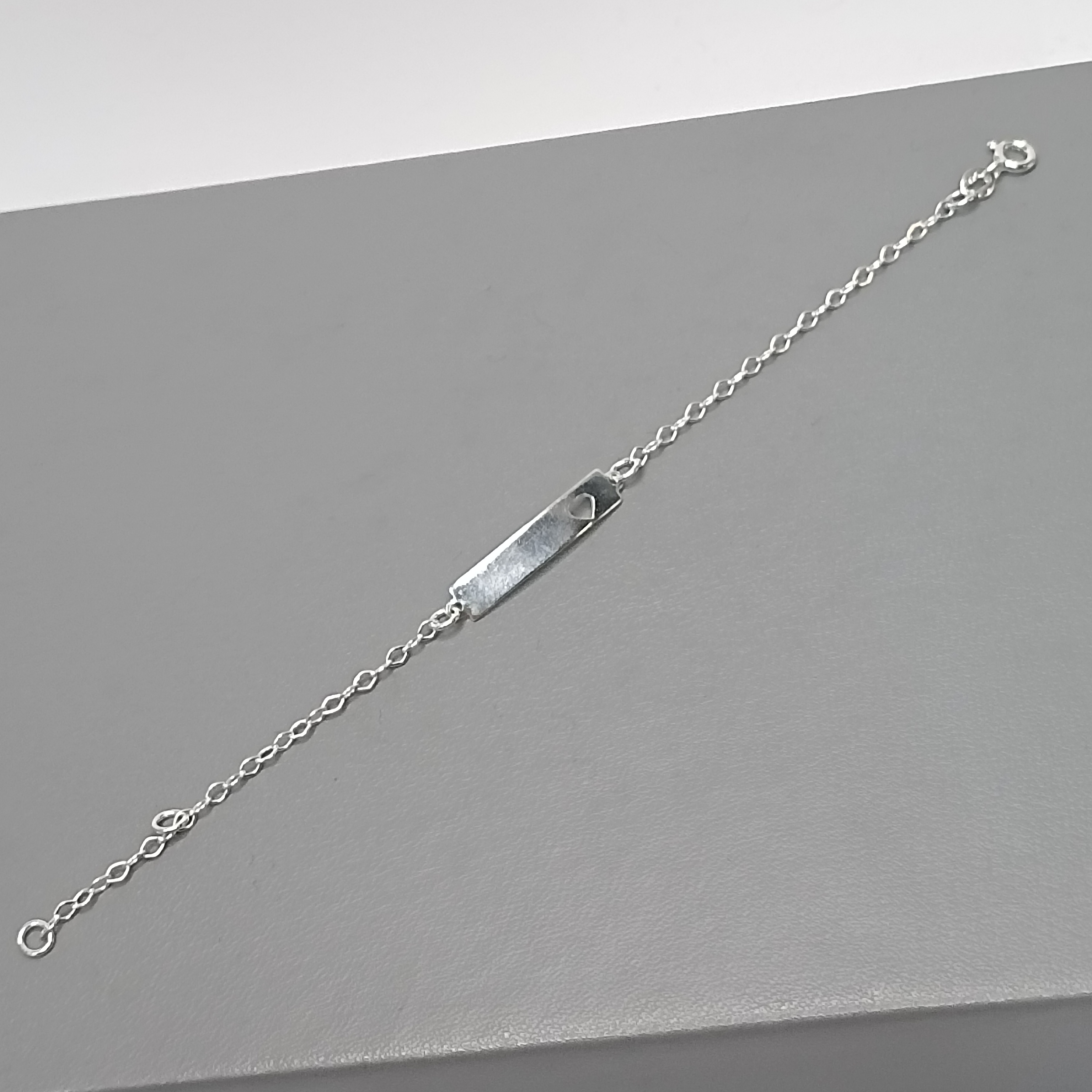 Pulseira De Prata Infantil Chapinha Coração Vazado Cod:PUI-05